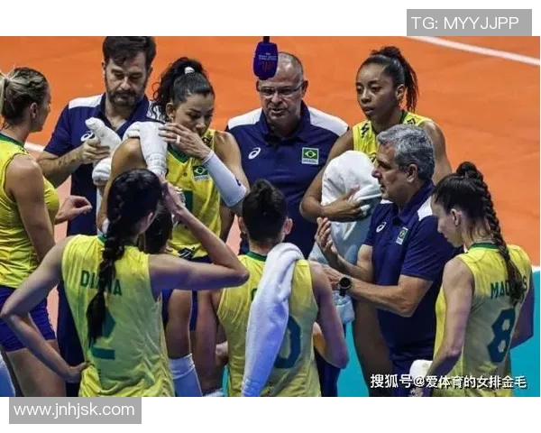 深圳排球队的控制革新探索与实践：重塑团队战斗力与战术灵活性